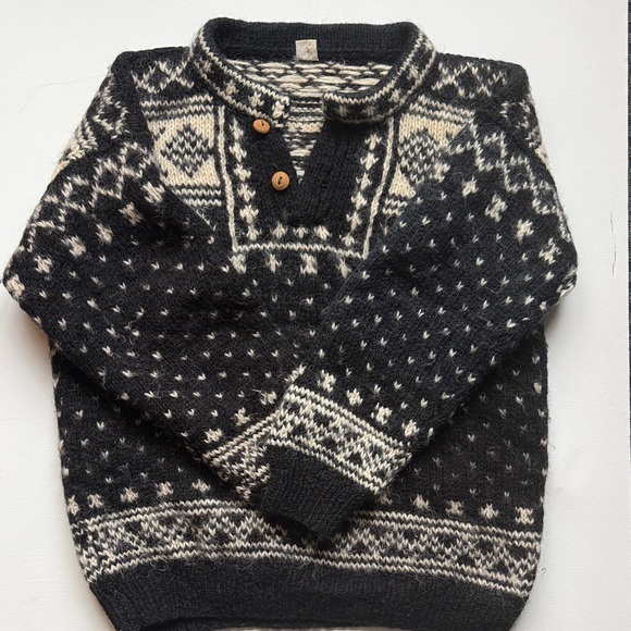 Hand Crafted Other - Men's wool Nepalese Black & Cream Patterned Sweater with wooden buttons